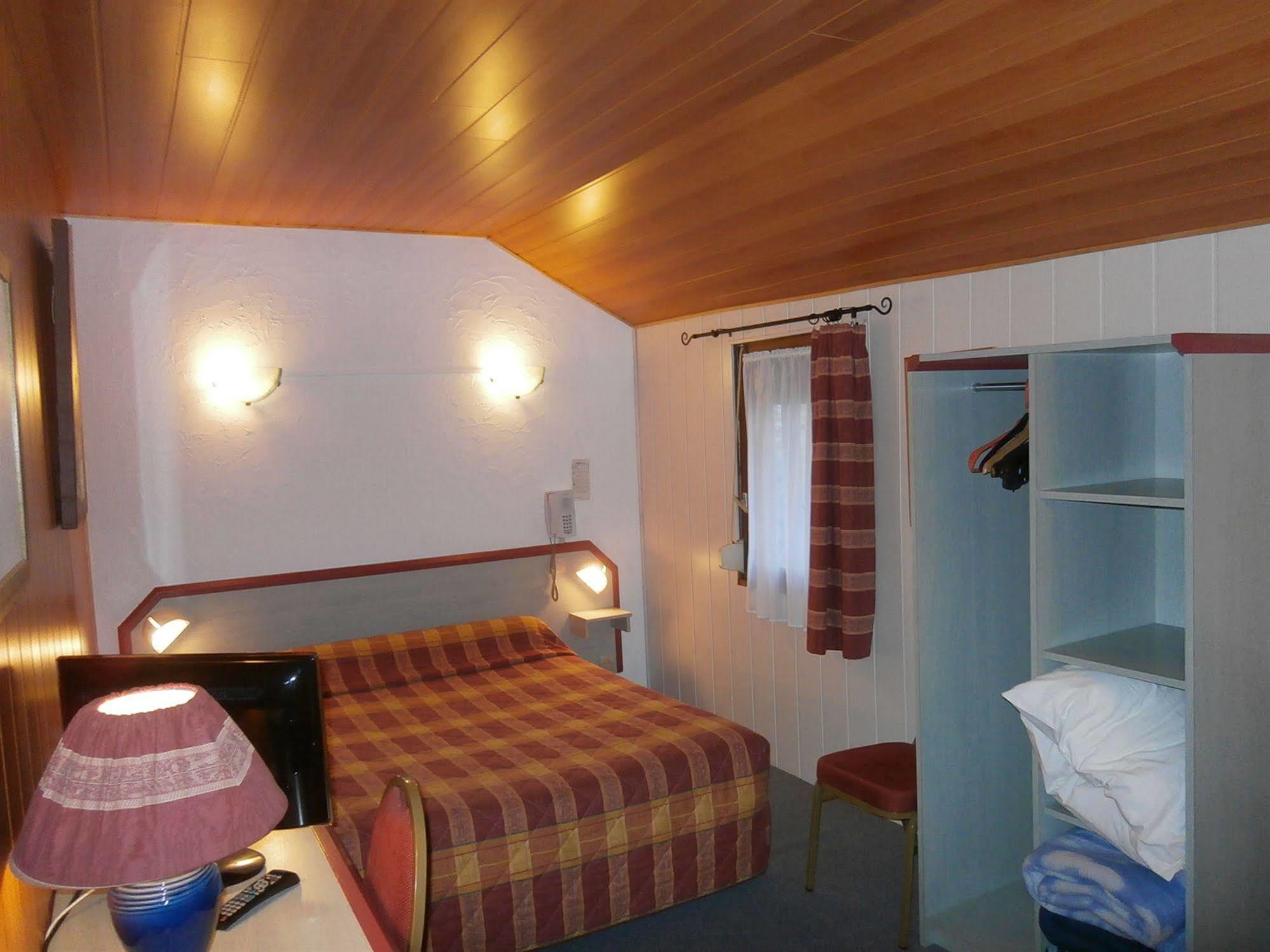 Hotel Beausejour Rouen Ngoại thất bức ảnh